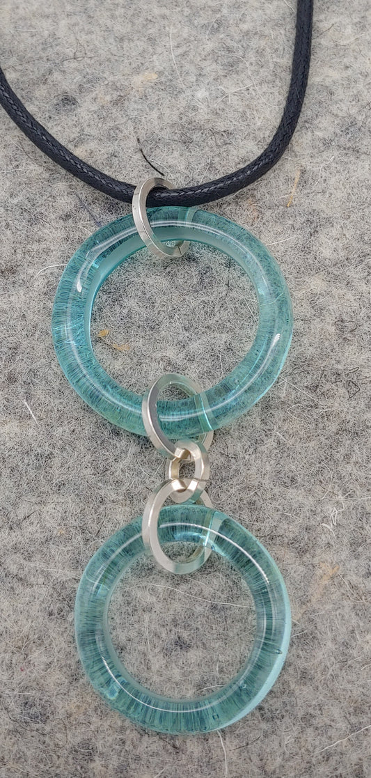 NL2 Necklace, double loop